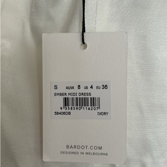 Bardot Ivory Ember Dress Size 4 BNWT - Picture 4 of 4
